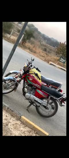 Honda 125 urgent sale All ok h koi kaam ni