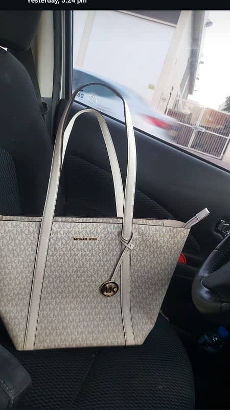 michael kors bag 0