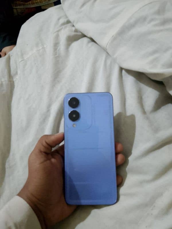 Vivo y17s 3