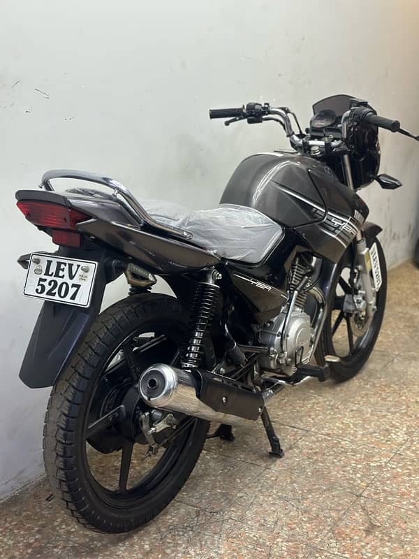 yamaha ybr125cc 2015 ( japniess model ) 3