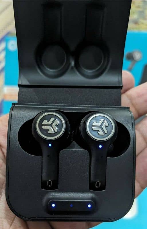 JLab Earbuds 6