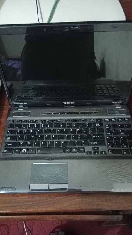 Toshiba Satellite Laptop 0