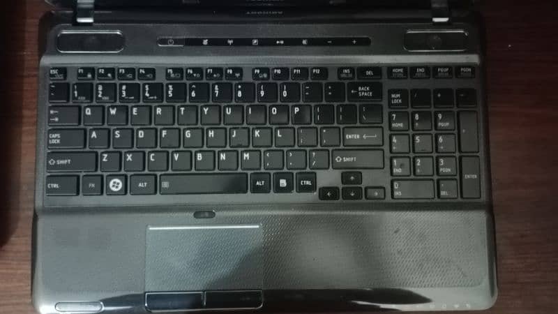 Toshiba Satellite Laptop 2