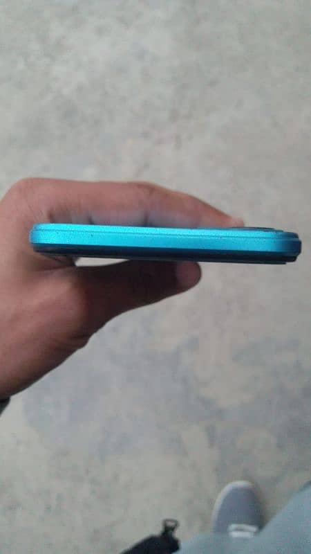 Infinix hote 12 3