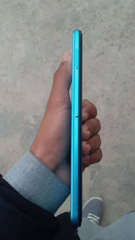 Infinix hote 12 5