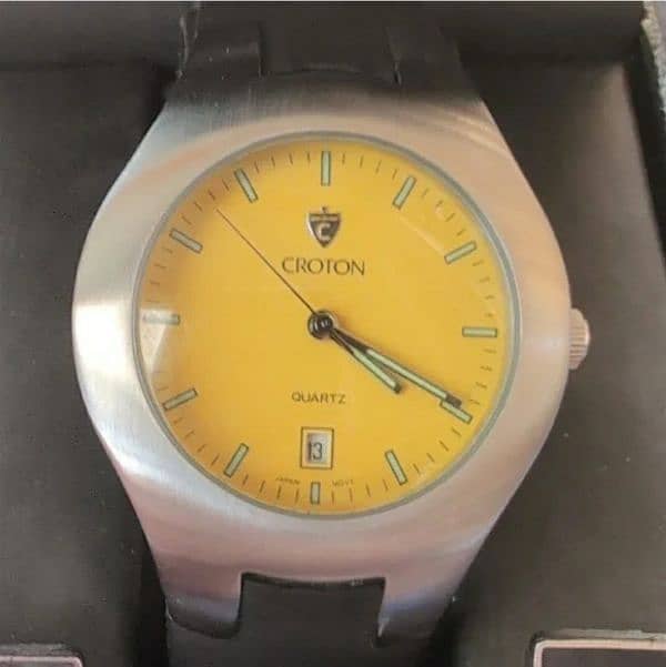 Croton Branded Men Watch 0