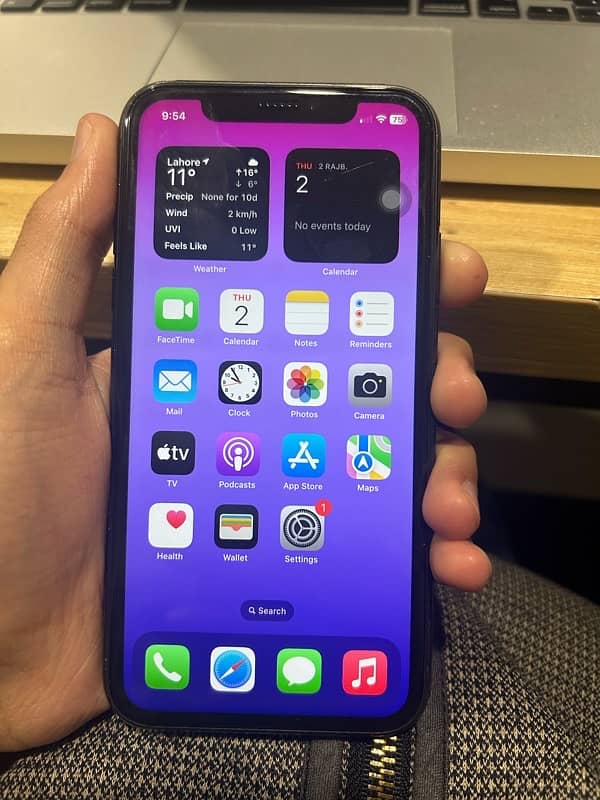 IPhone XR 128 GB Single Sim PTA Approved 8