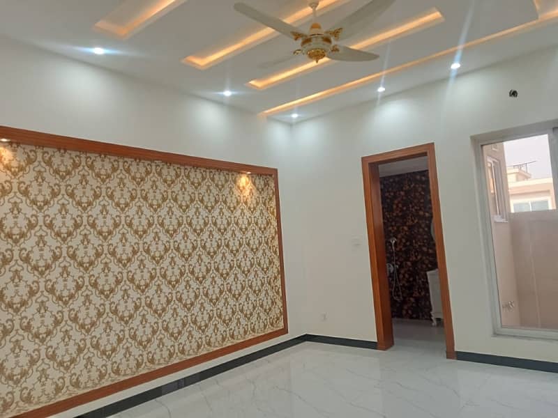 Rawalpindi Bahria Town phase8 5 Marla brand new beautiful house for rent 4