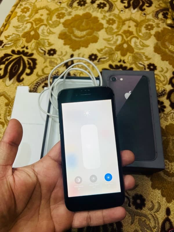 iPhone 8 256gb pta approved complete box 0