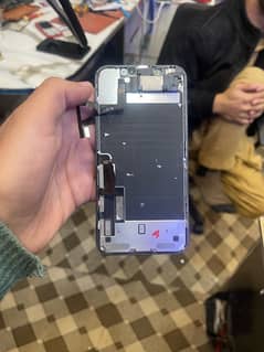 iphone 11 available for parts with all geniune parts