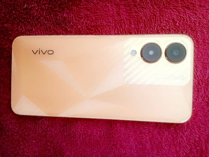 vivo y17s 8