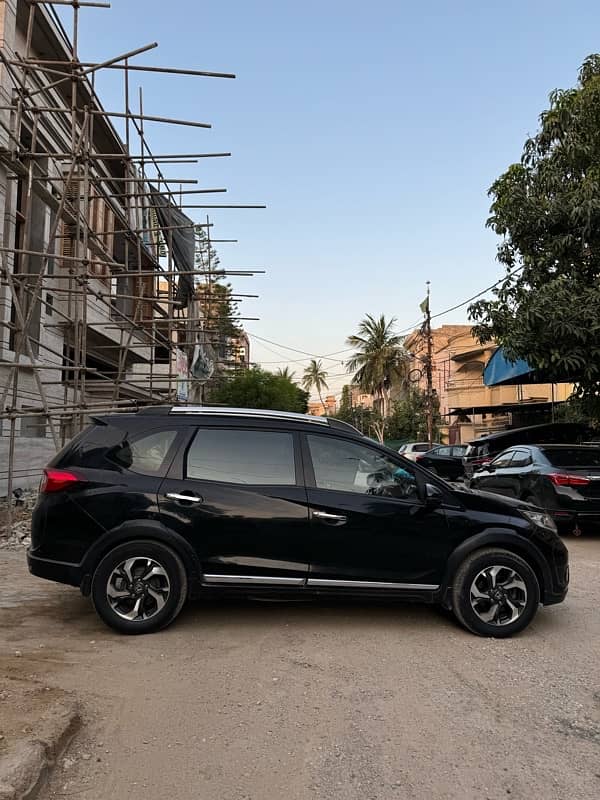 Honda BR-V 2018 3