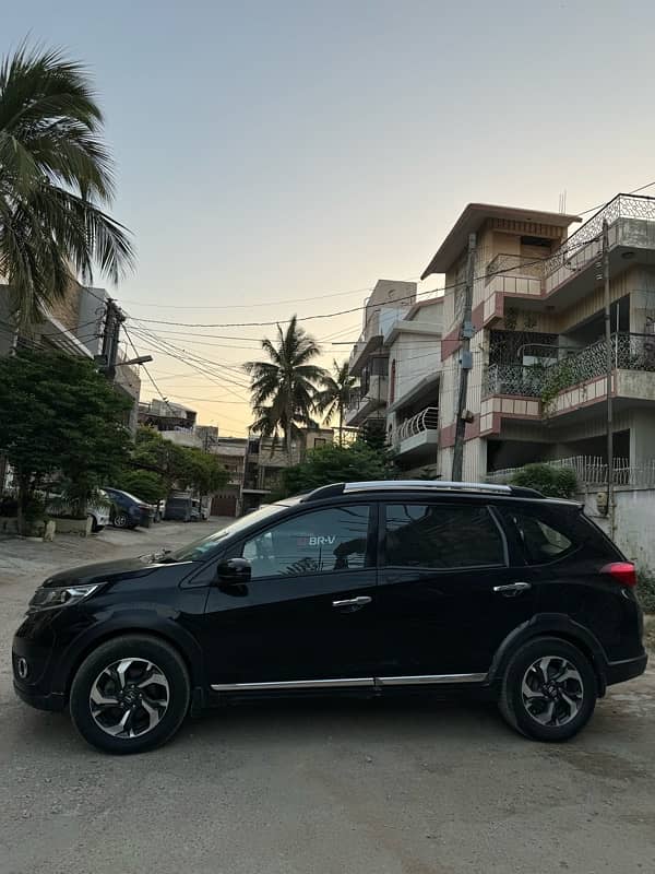 Honda BR-V 2018 4