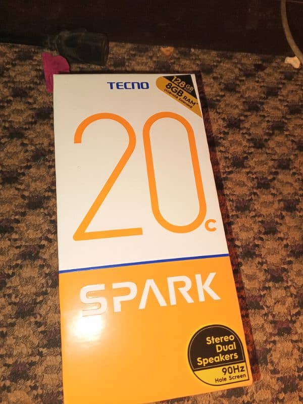 Tecno spark 20 c  10 black 4+4 8 GB /128 GB  10 mnth warranty full box 4