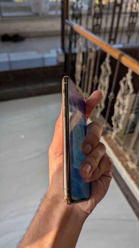 Iphone 11pro pta approved 3