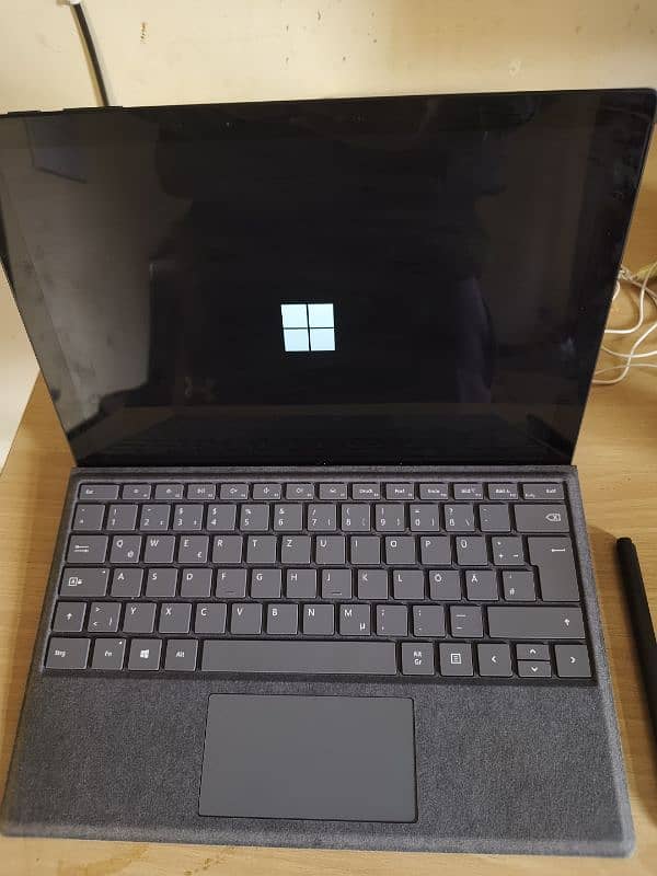 For Sale: Microsoft Surface Pro 7 1