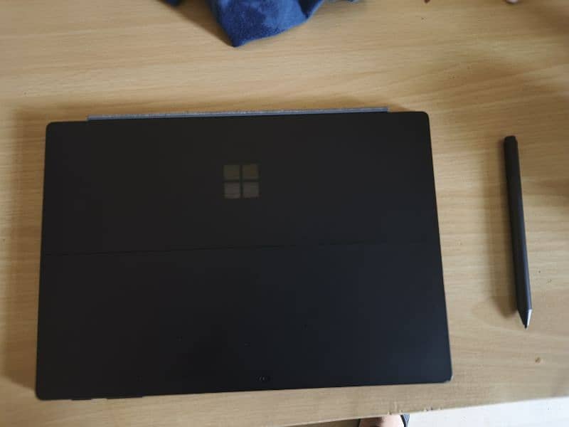 For Sale: Microsoft Surface Pro 7 6