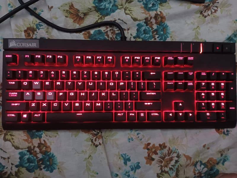 Corsair STRAFE Mechanical Gaming Keyboard — CHERRY MX (Open box) 2