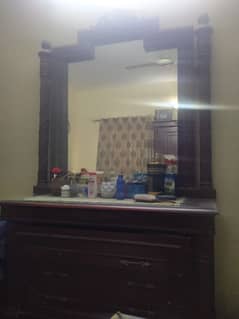 Dressing table