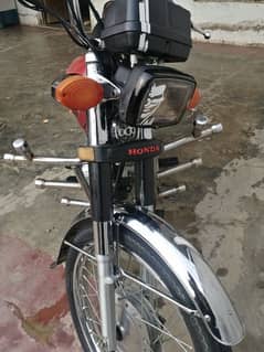 Honda 125 self start