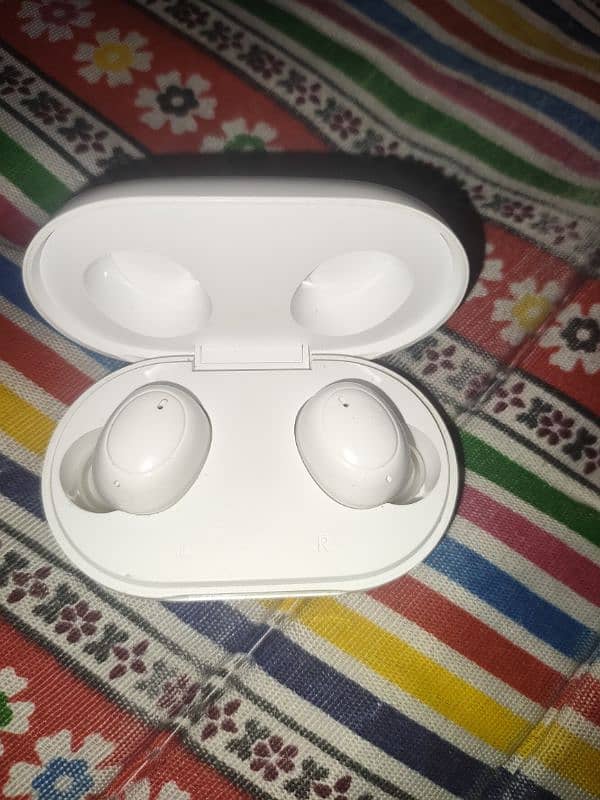 OPPO ENCO WIRELESS EARBUDS 2