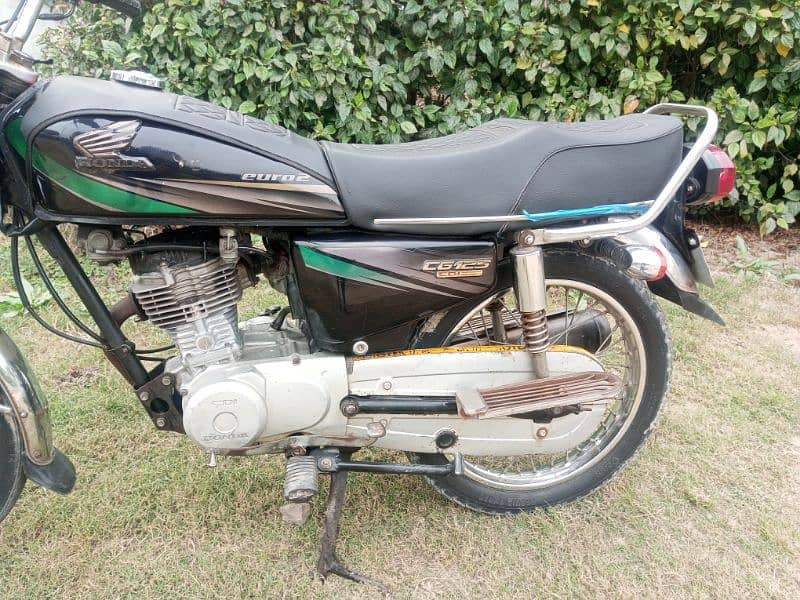 Honda CG 125 Urgent For Sale | Honda In Bikes | Total Geniune 1