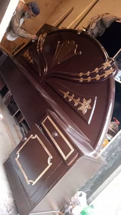 pure wood bed for sale in Gujranwala/ bed sofa, and side tables 10/10