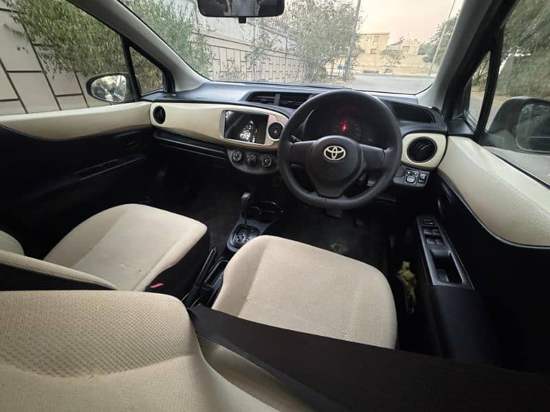 Toyota Vitz 2011 7