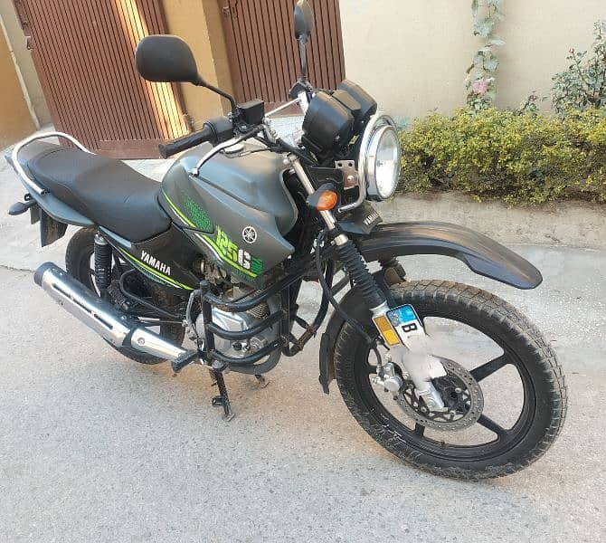 Yamaha YBR 125G 3