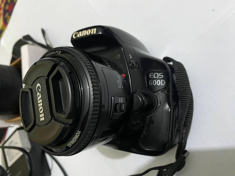 Canon EOS 600D 0