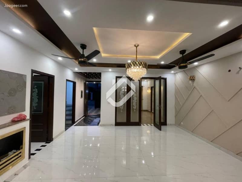 5 Marla House For sale In Shershah Colony - Raiwind Road 5