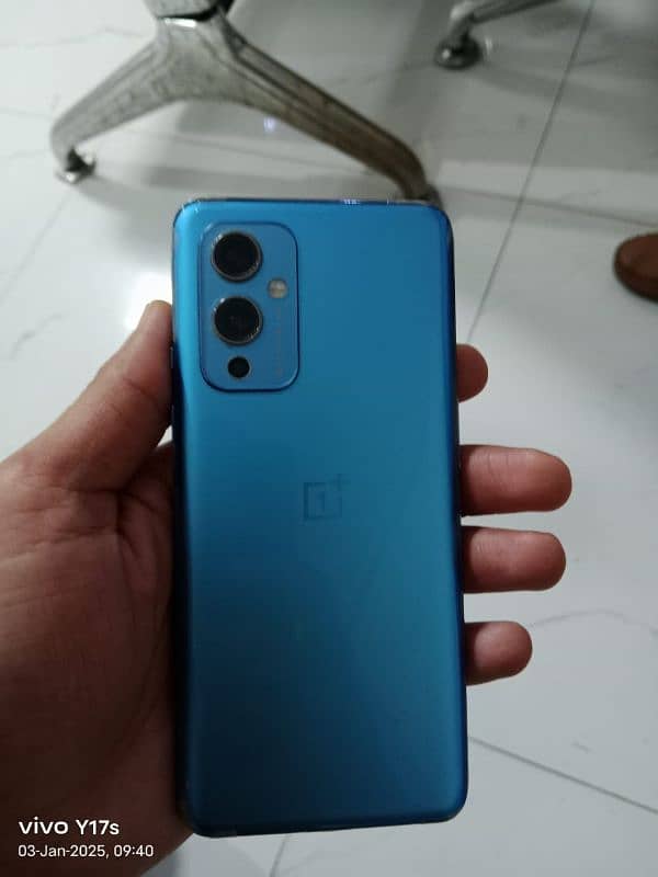 OnePlus 9 5G 1