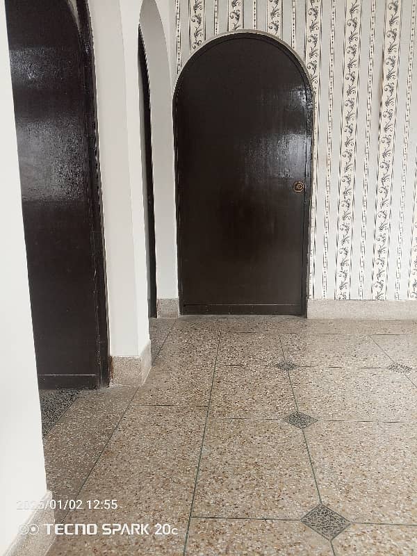 10 Marla Well Maintained Owner Build Full House Available For Rent In DHA Phase 1 Near Gulbarg And Gazi Road And Allama Iqbal International Airport Lahore 18