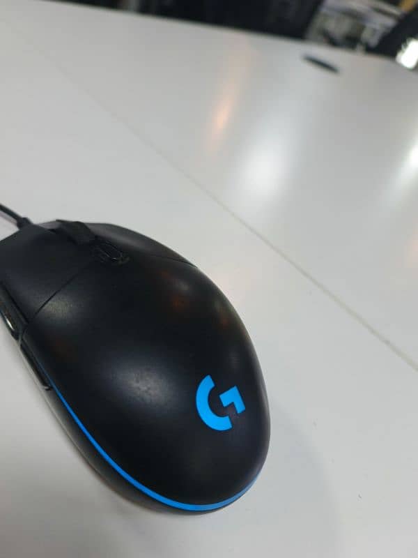 Logitech G102 gaming mouse 2