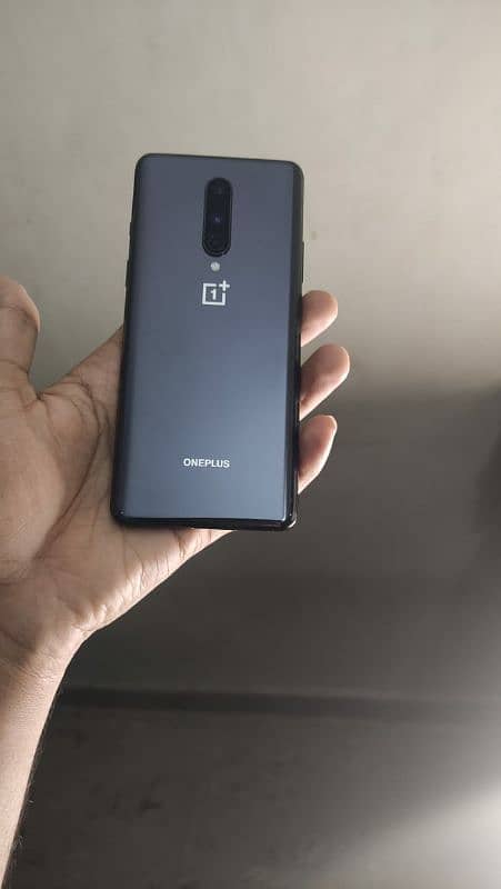 OnePlus 8, 8/128 GB, 10/10 condition 0