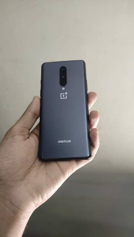 OnePlus 8, 8/128 GB, 10/10 condition 9