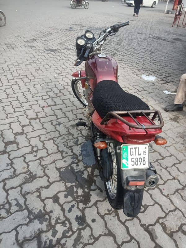 YAMAHA YB 125Z 2019 | YBZ BIKE in LAHORE | MAINTAINED YBZ | 125cc BIKE 9