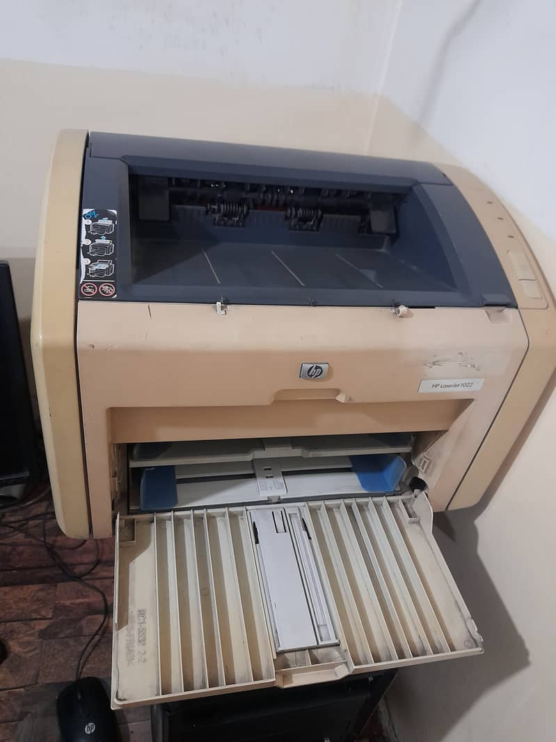 HP Laserjet 1022 Printer for sale 1