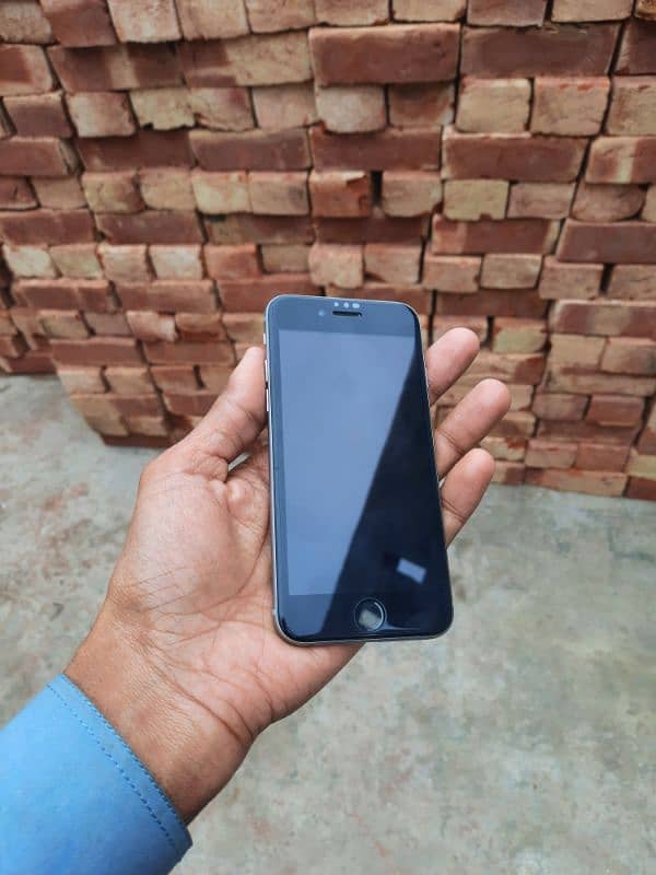 iPhone 6 in Lush Condition No Any Fault 100% Original Hai 11