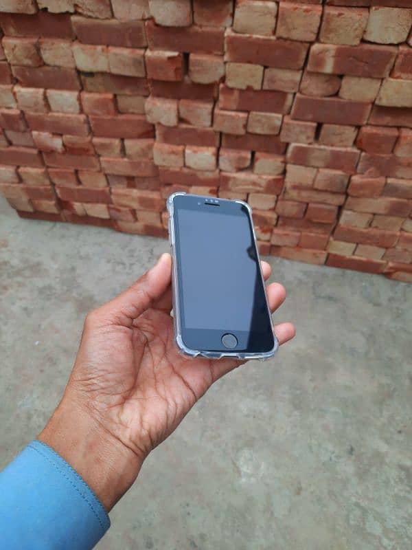 iPhone 6 in Lush Condition No Any Fault 100% Original Hai 13