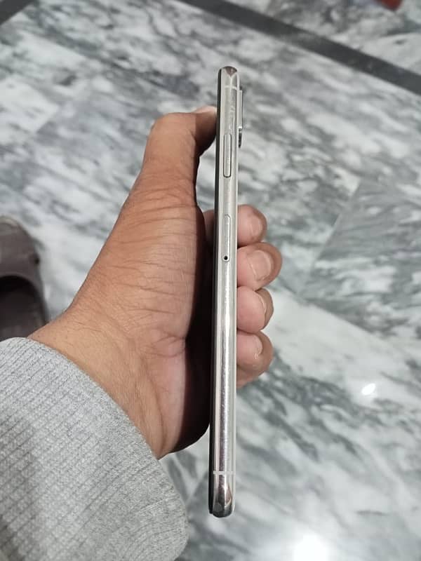 İPhone XsMax 64gb Non pta 5