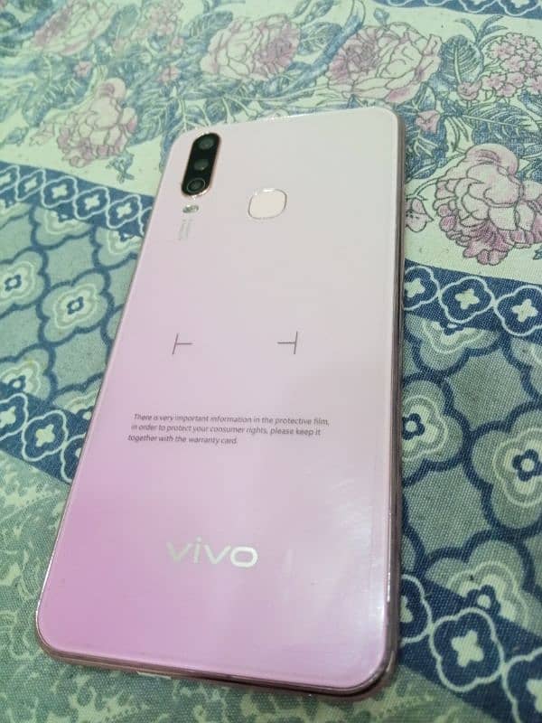 vivo y 17 1