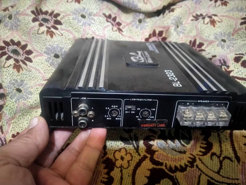 2500 watt 2 chanal car audio amplifier 1