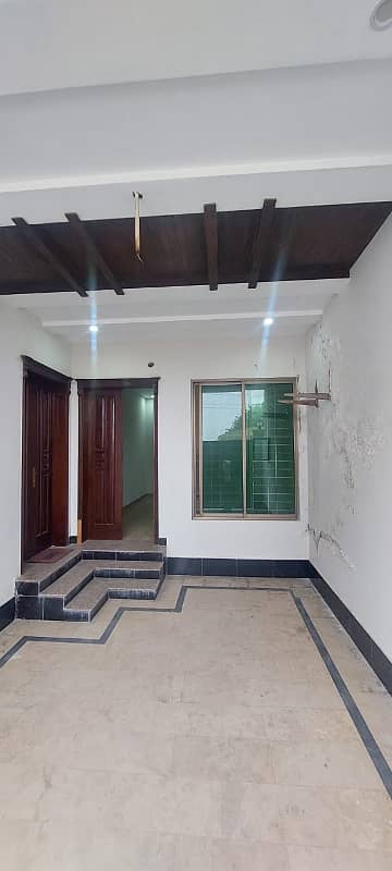 Faisal Garden Society Area Boundary Wall Canal Road Faisalabad 5 Marla Double Storey House For Rent 6