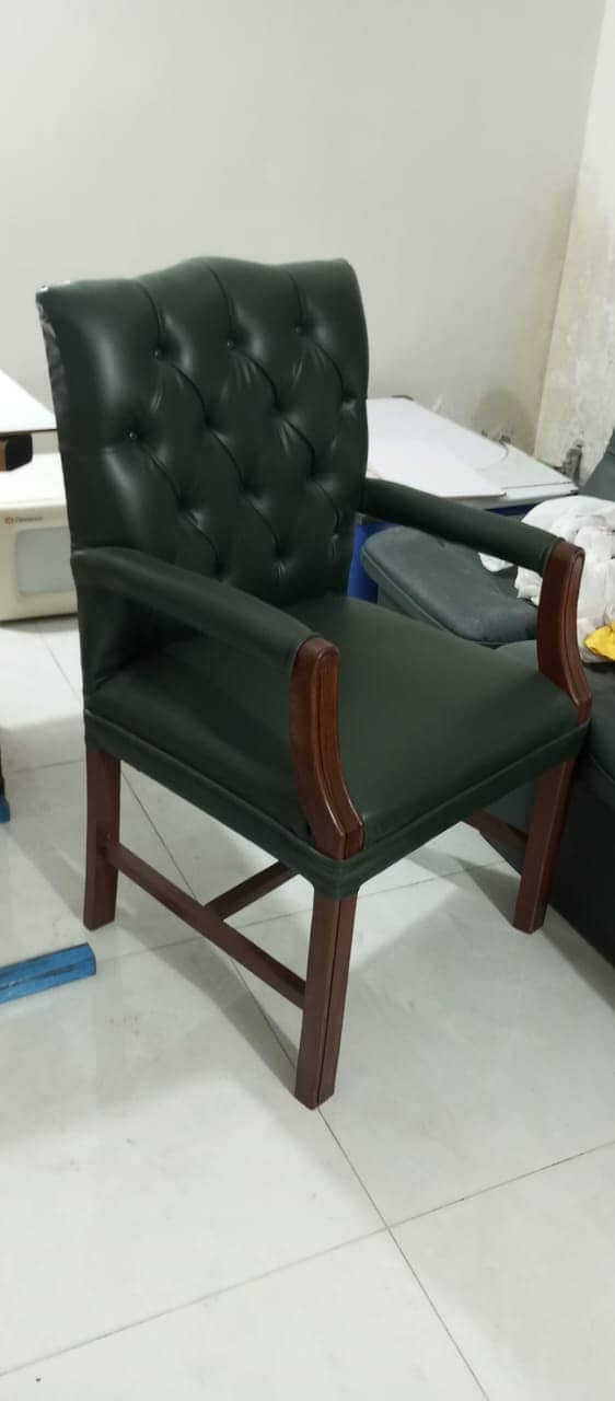 Office Executive Chairs for visitor 0