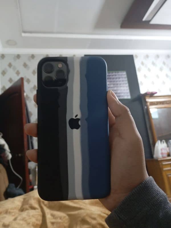 iPhone 11 pro max 0