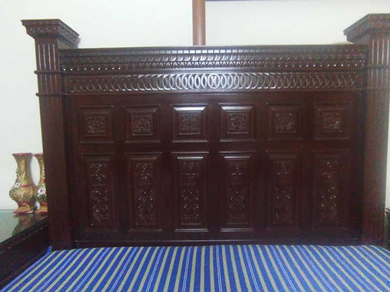 wooden Bed 2