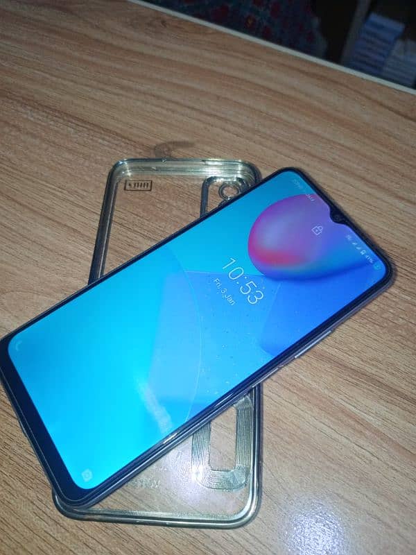 Vivo Y20 for sale full box 4