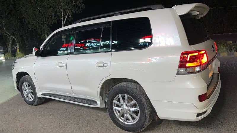 Toyota Land Cruiser 2008/2013 . . urgent 3