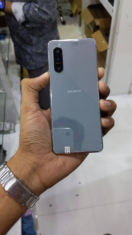 Sony xperia 8gb 128 gb (  Non PTA ) 3